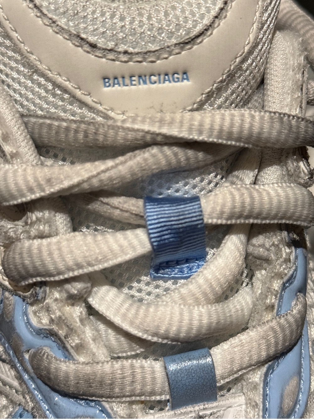 Balenciaga NEW in box Runner 2.0 Sneakers white/ cream/ pastel blue 38 - Picture 14 of 14